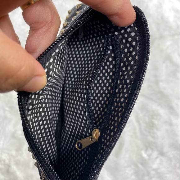 CALL IT SPRING WOMEN’S BLACK STUDDED WRISTLET - Picture 6 of 10